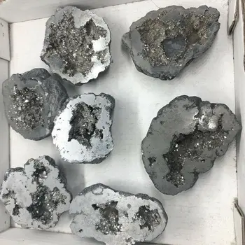 1DB Természetes Ezüst Pirit Szelet Kvarc Klaszter Kristály Pontok Geode Ásványi anyagok Természetes Kövek, Ásványok